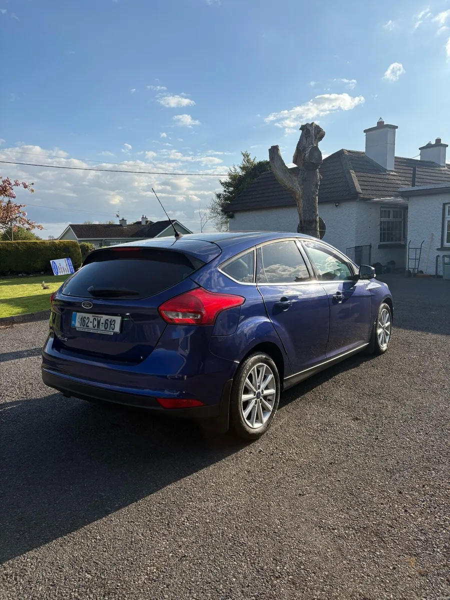 Ford focus (titanium high spec) - Image 4