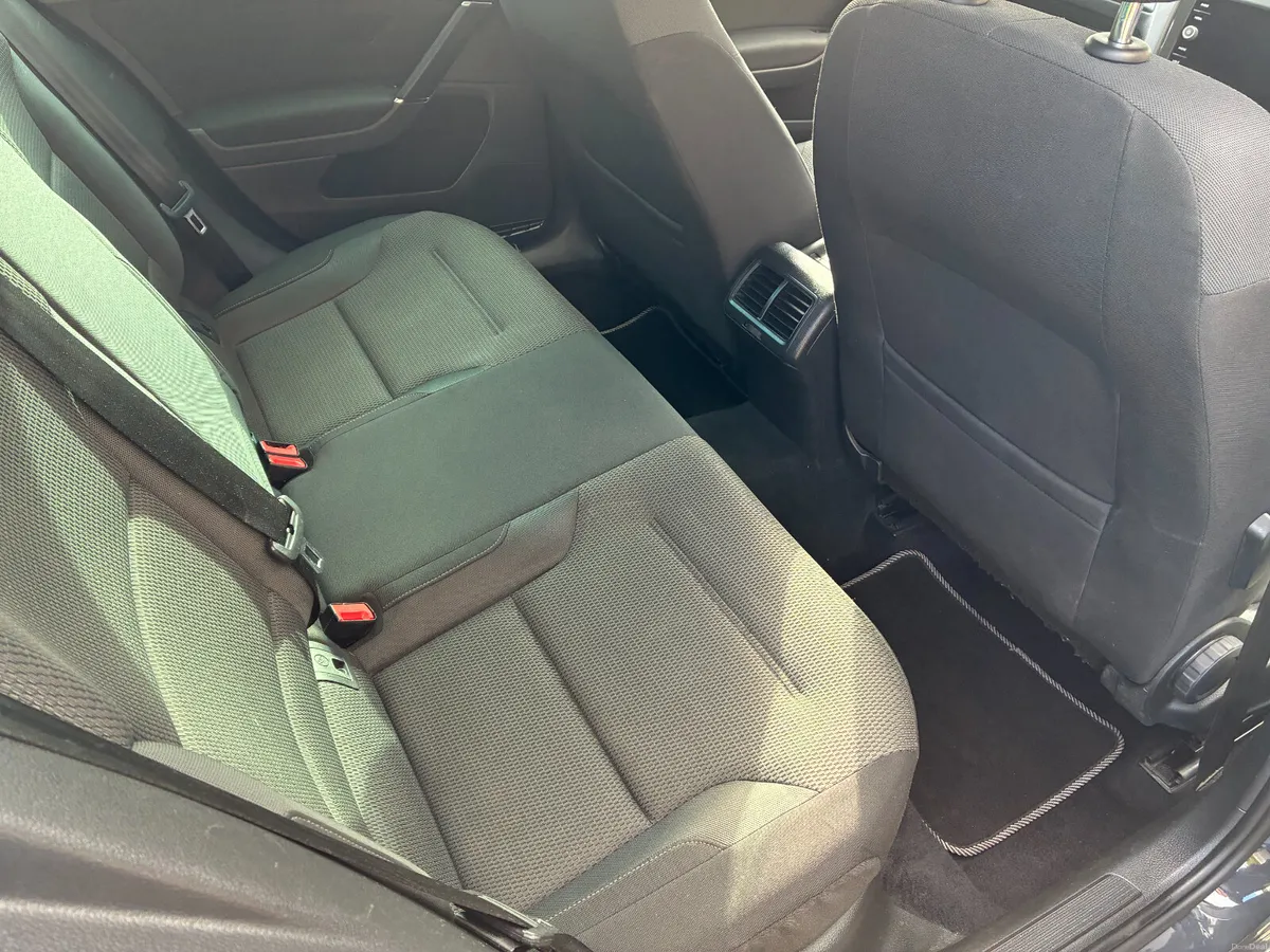 201 VOLKSWAGEN GOLF 1.5 TSI MATCH EDITION... - Image 4