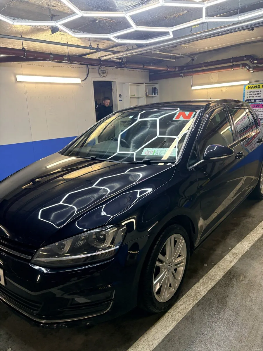 161 Volkswagen Golf TSI Bluemotion Highline - Image 3