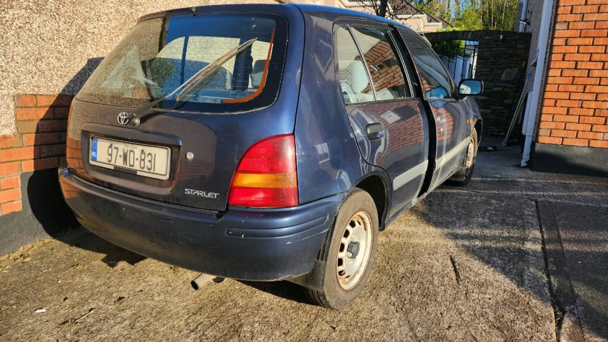 Starlet only 74k As new - Image 3