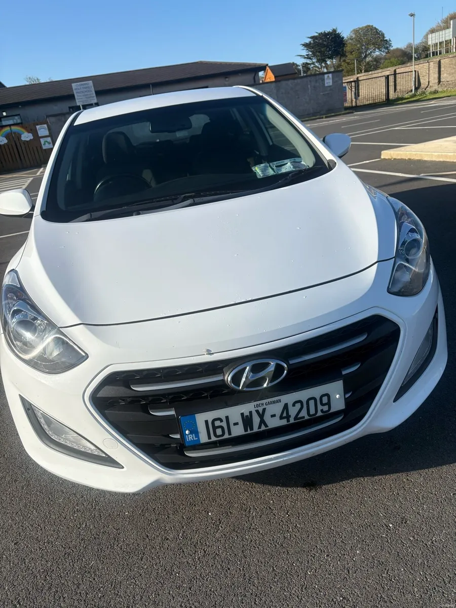 2016 Hyundai i30 SE BLUE DRIVE 110PS 5DR - Image 2