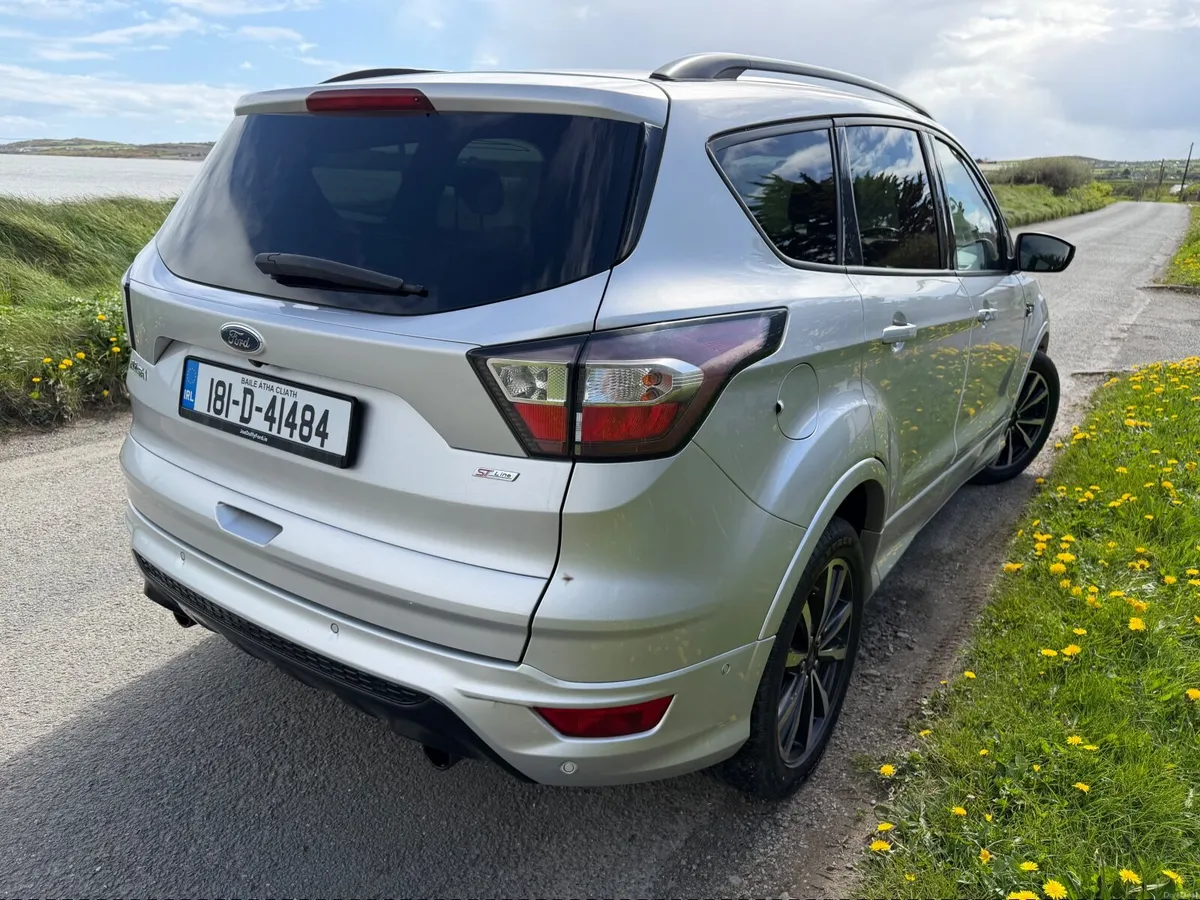 182 Auto ST-Line Kuga - Image 4