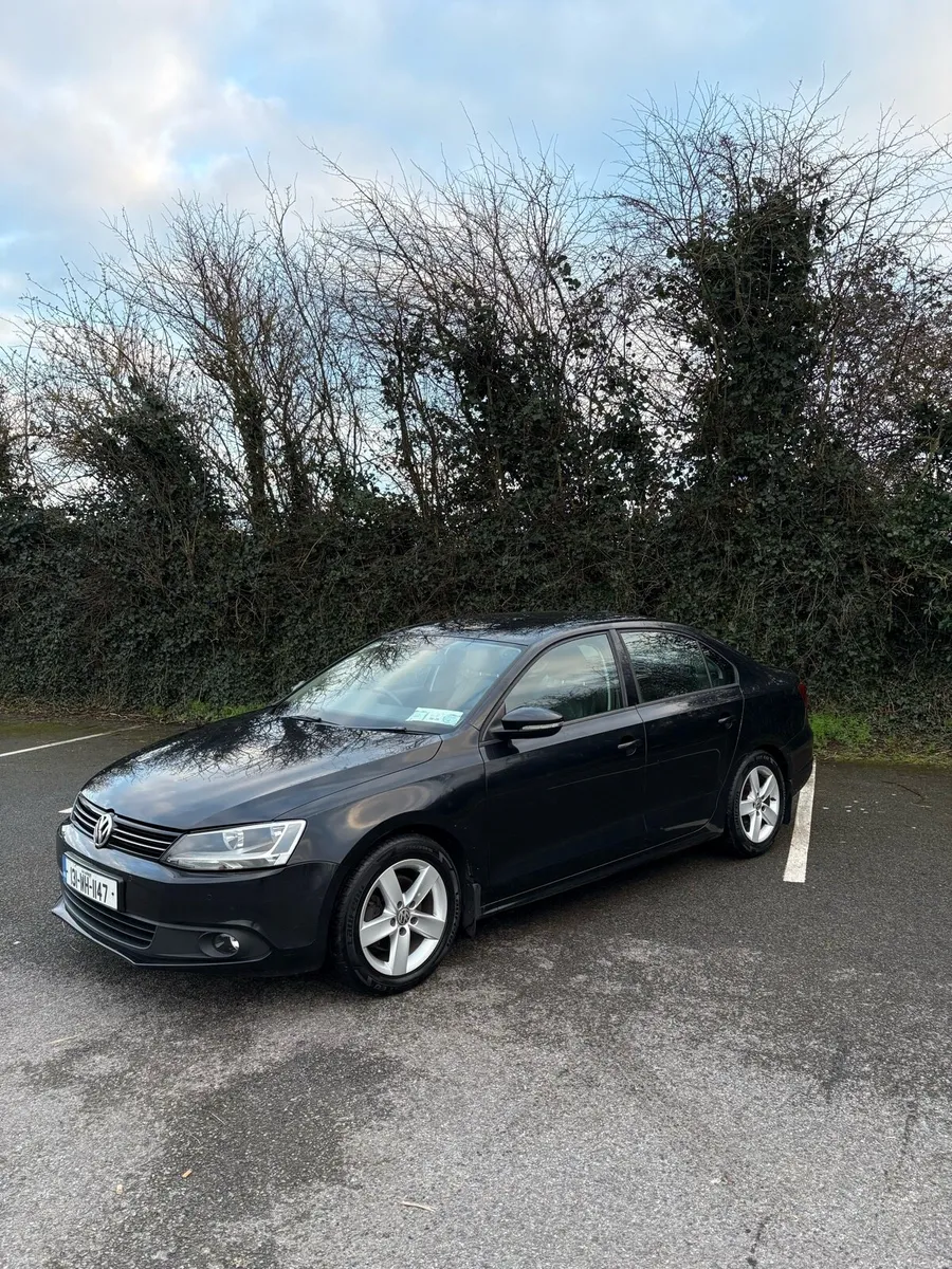 2013 Volkswagen Jetta❗️LOW MILES & NEW NCT❗️ - Image 1
