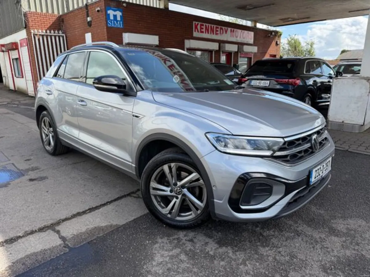 Volkswagen T-Roc RL 1.5 TSI D7F 150HP 5DR - Image 1