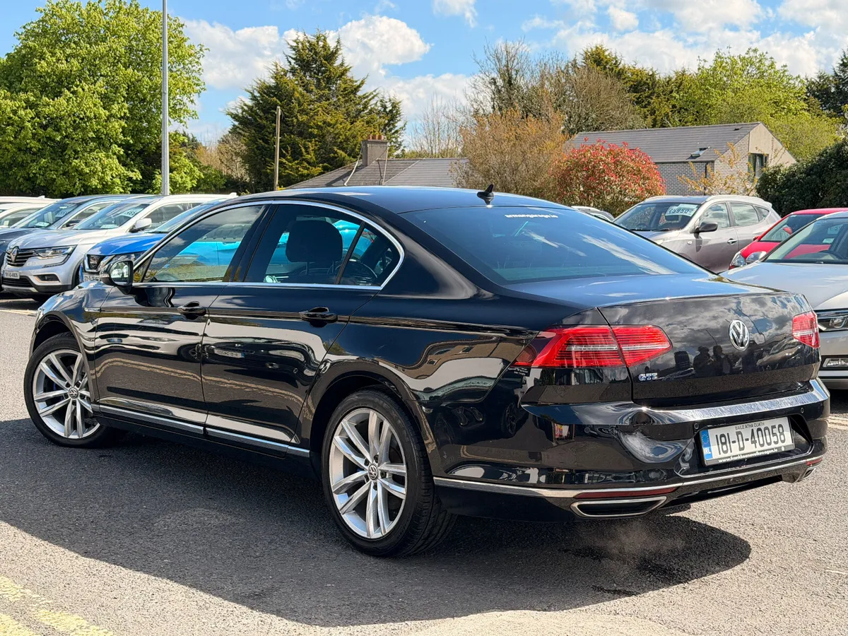 VW Passat GTE 2018 - Image 4