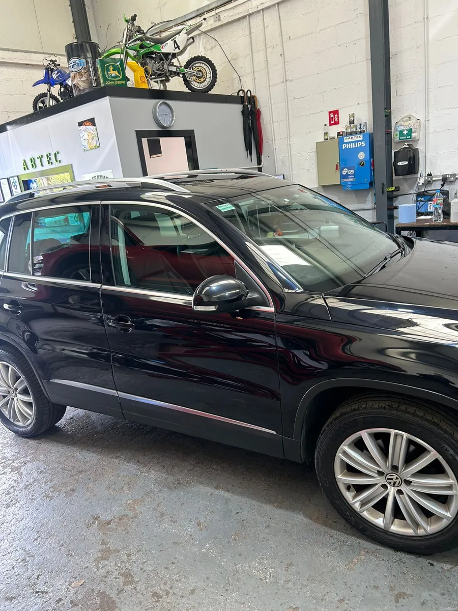 Volkswagen Tiguan 2013 Automatic - Image 4