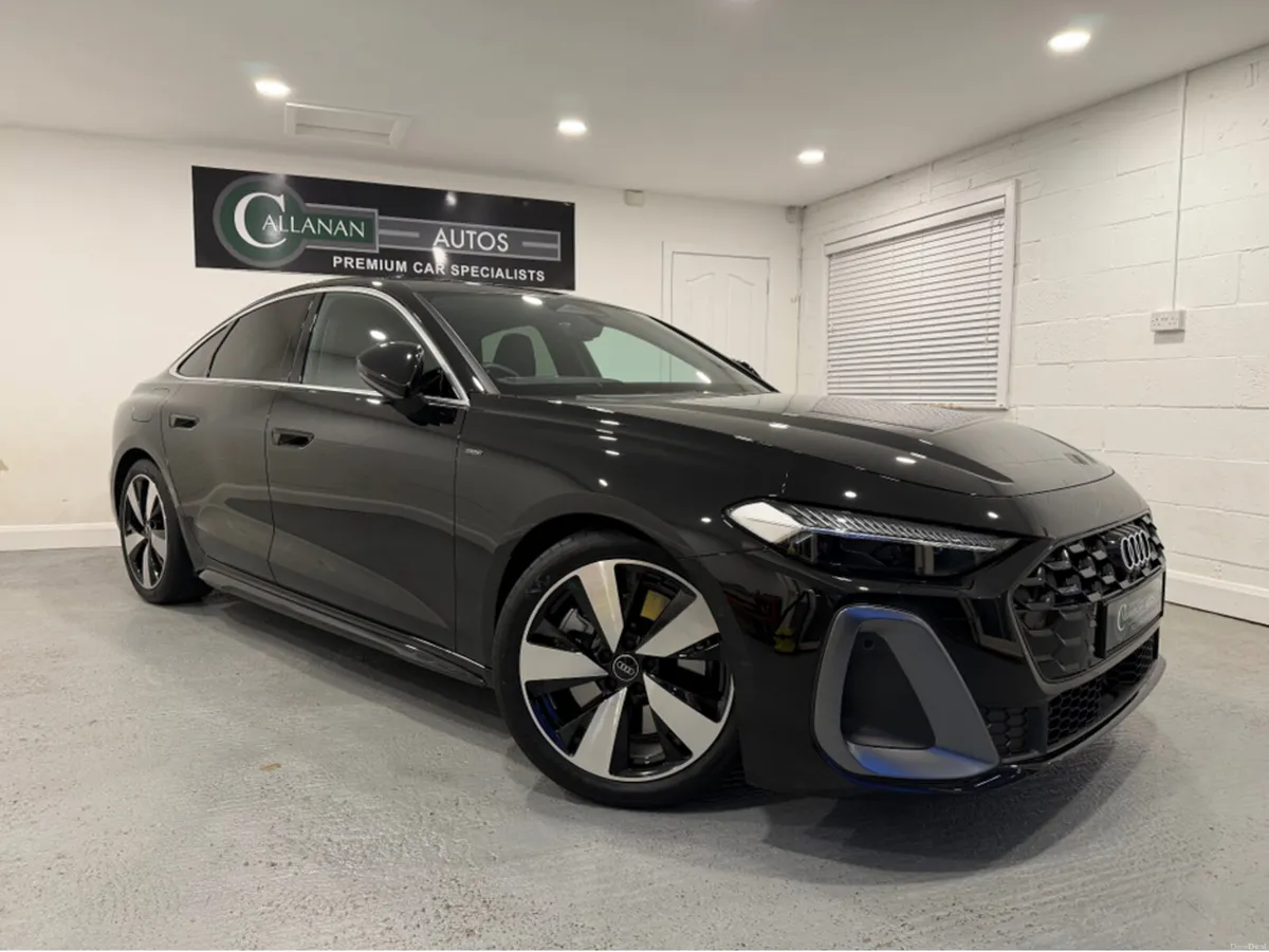Audi A5 2.0 TFSIe S LINE -HYBRID QUATTRO**PANORAMI - Image 1