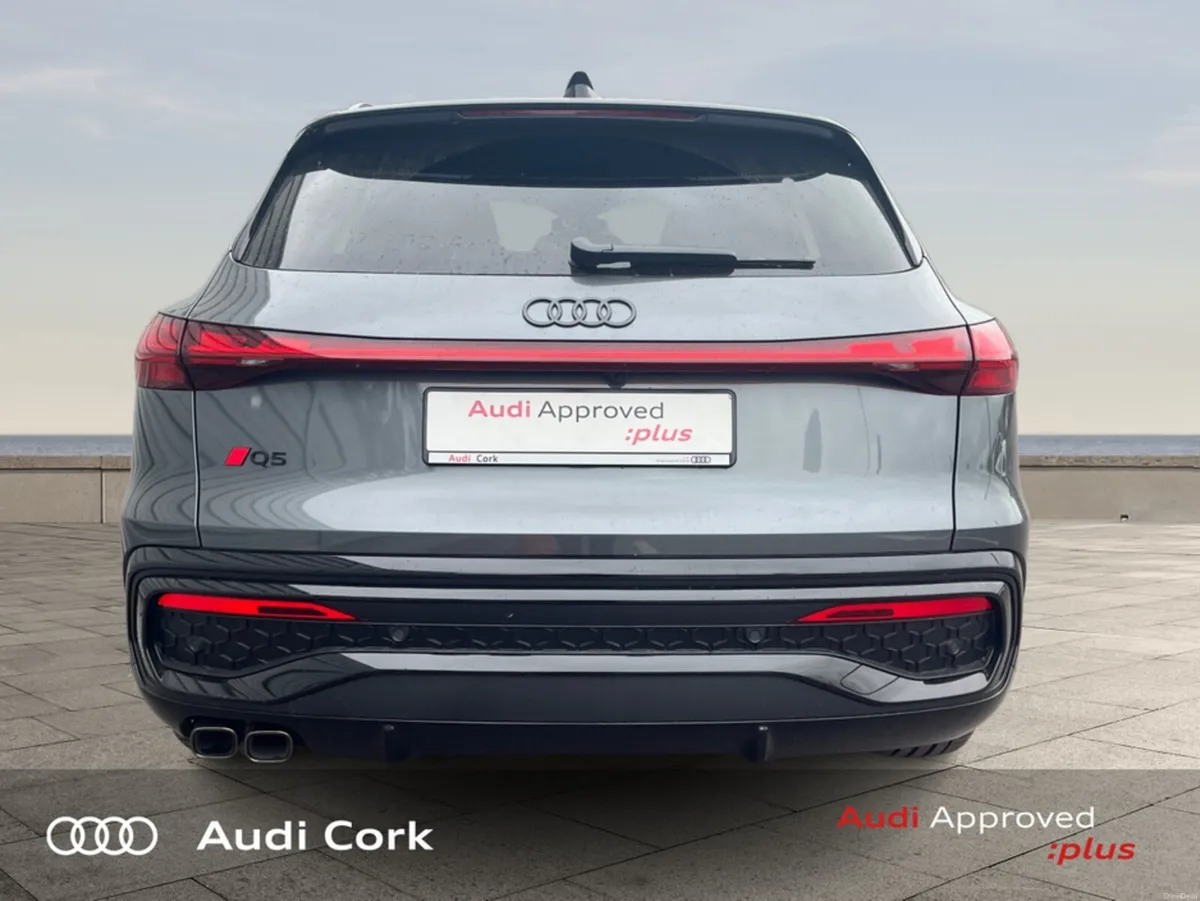 Audi Q5 40TDI 204BHP QUATTRO S-LINE BLACK EDITION - Image 6