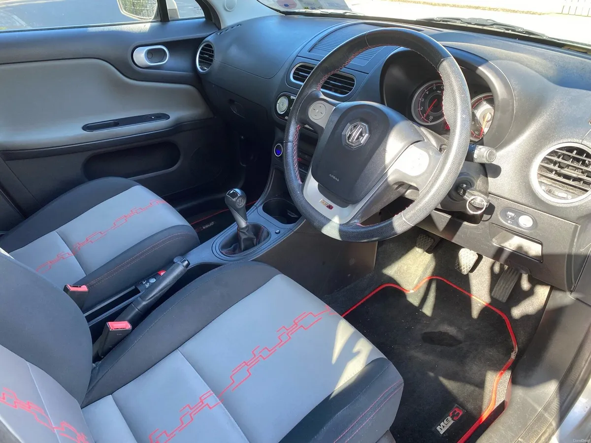 172 MG3 1.5 VTI-TECH 3FORM SPORT ONLY 84,311 KMS - Image 6