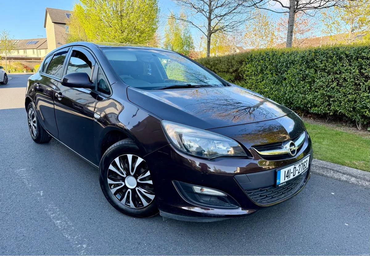Opel Astra 1.2 - NCT & TAX - Image 1