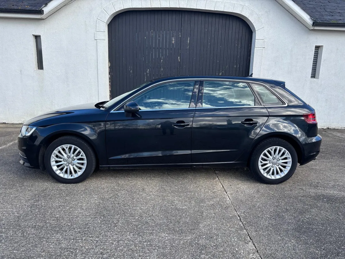 Audi A3 Sportback SE 1.4TFSI 2013 - Image 3