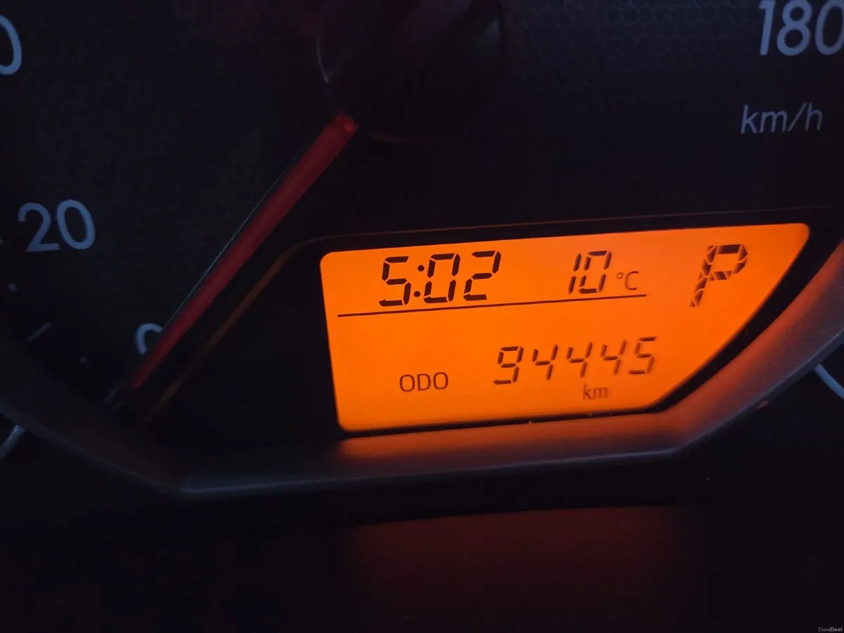 Toyota Ractis 2012 Automatic - Image 3