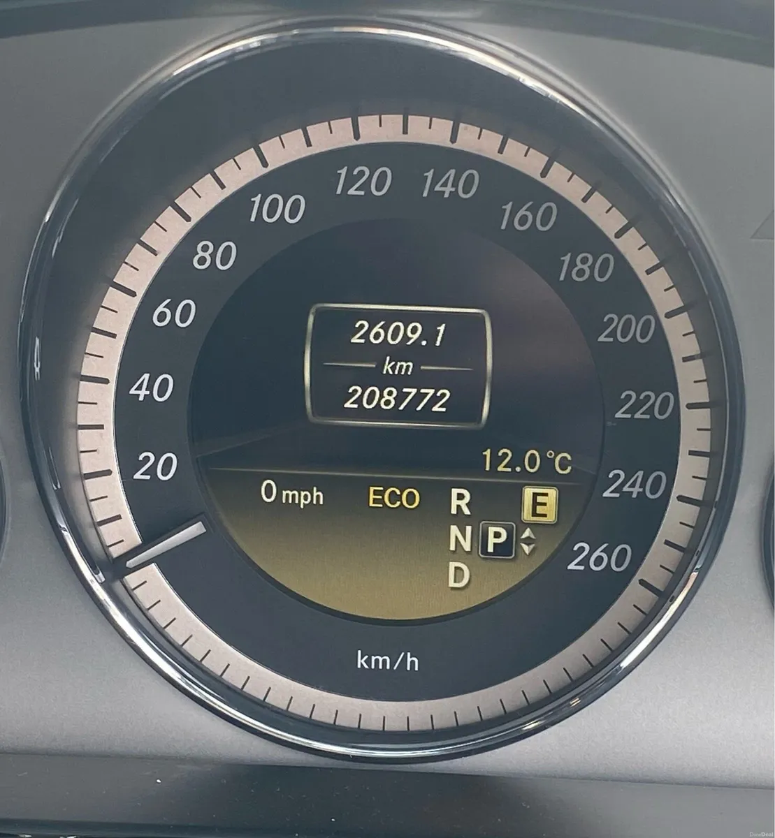 Spectacular 2012 E Class Mercedes - Image 4