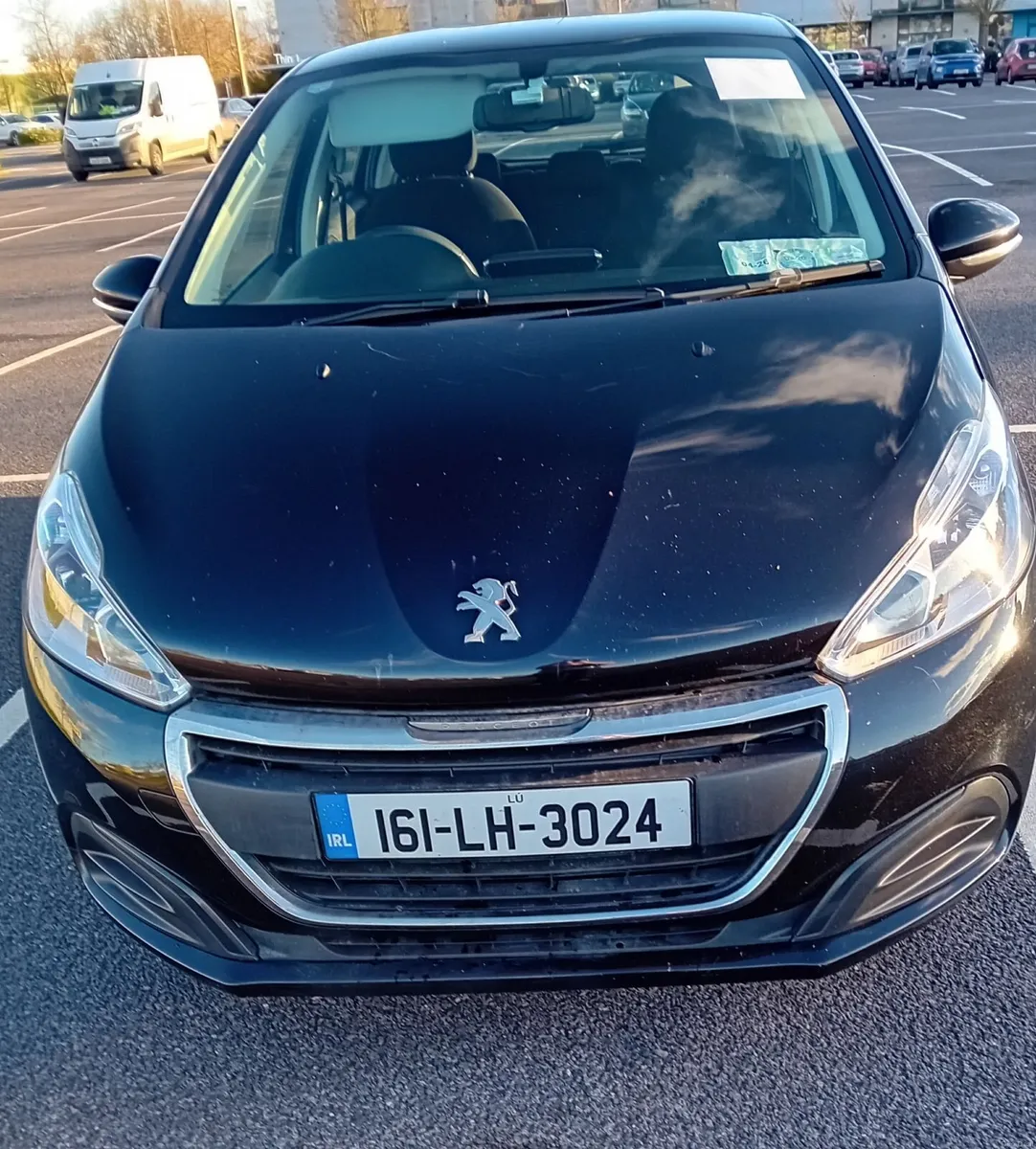 Peugeot 208 2016 - Image 1