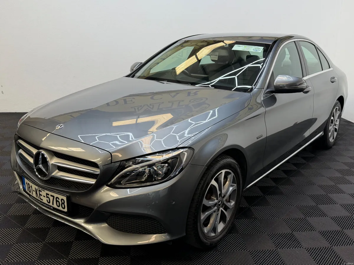 2018 Mercedes-Benz C-Class C350 AVANTGARDE LOW KM - Image 4