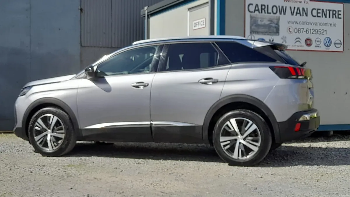 232 Peugeot 3008 1.5 BlueHDi 130bhp Auto Allure - Image 3