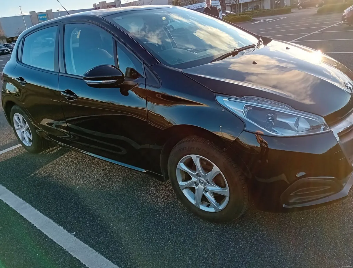Peugeot 208 2016 - Image 3