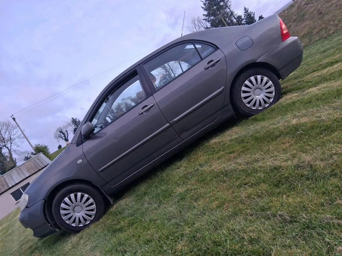 06 Toyota Corolla 1.4 Petrol - Image 4