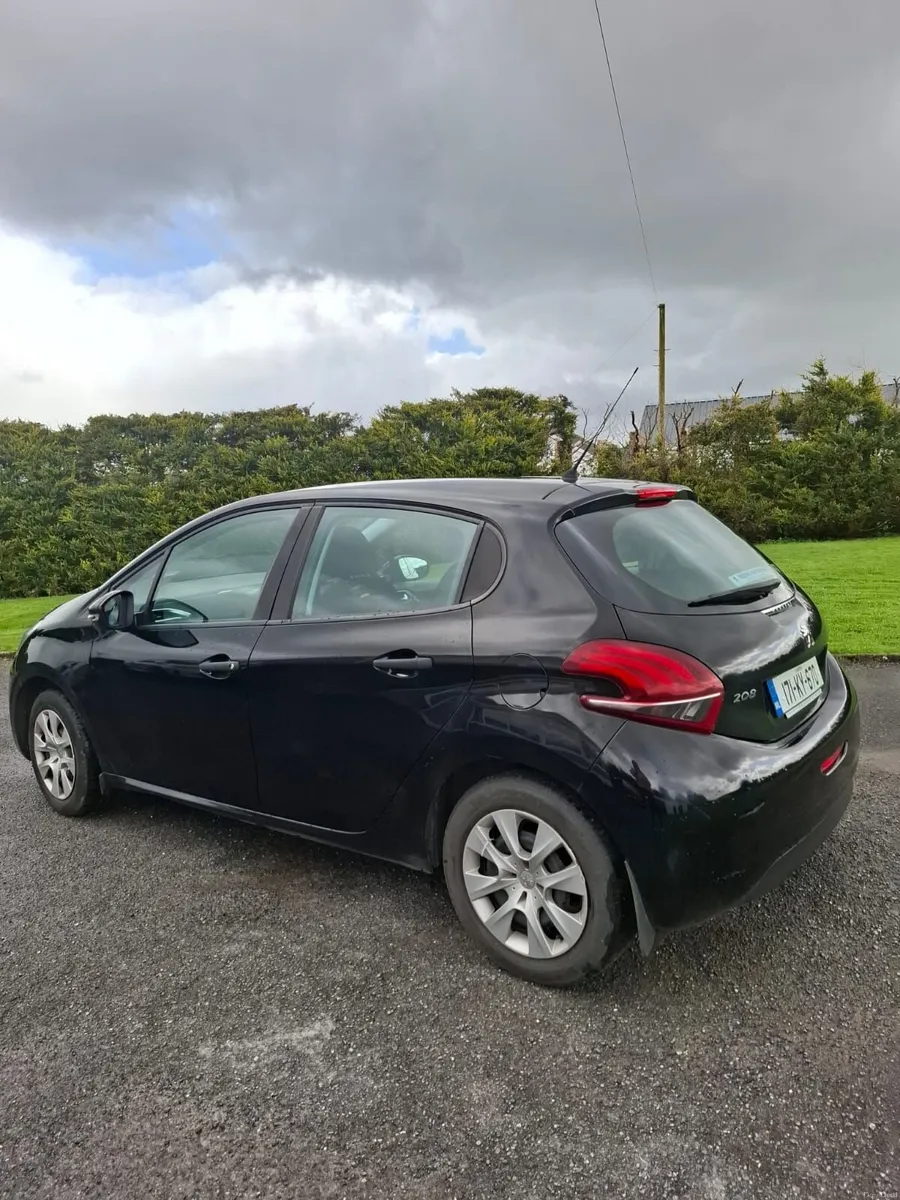 Peugeot 208 2017 - Image 3