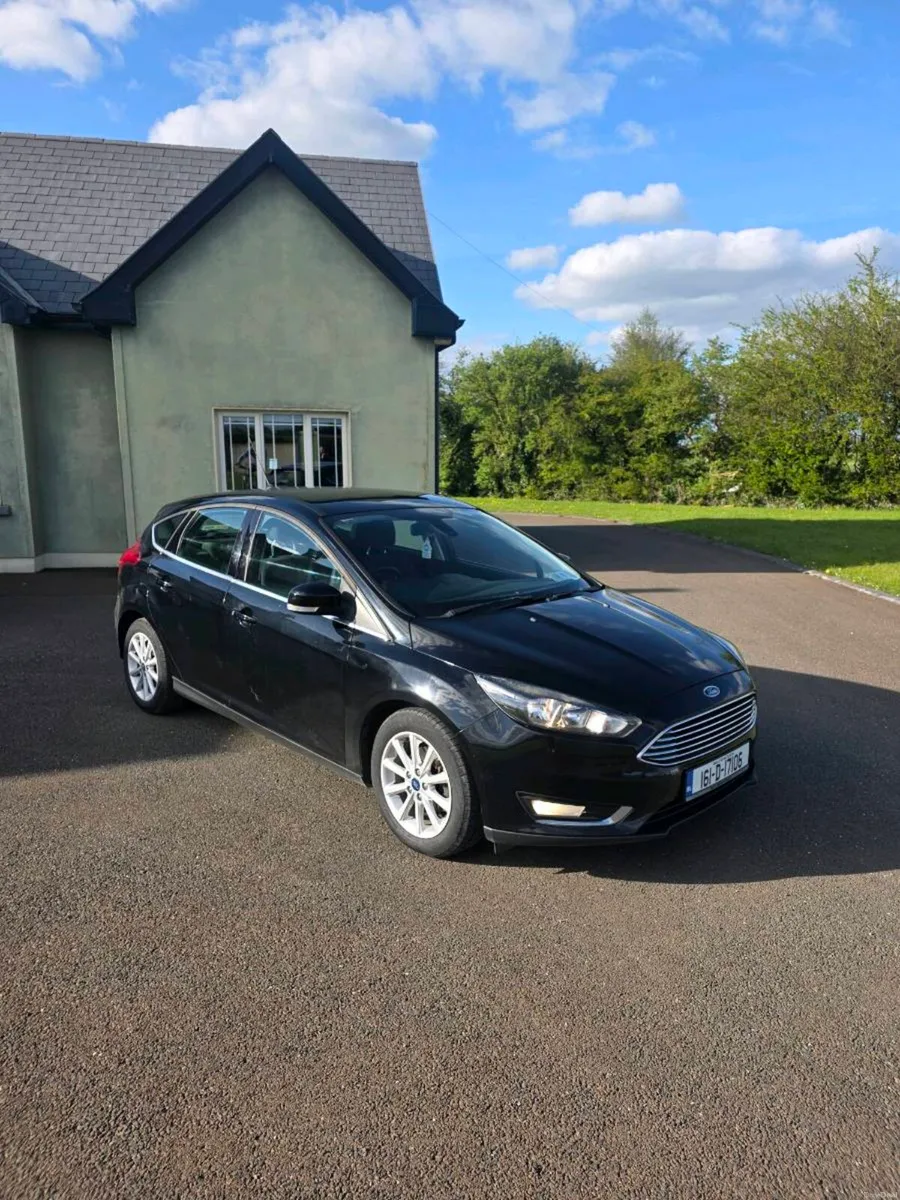 Ford focus *absolutely immaculate* - Image 1