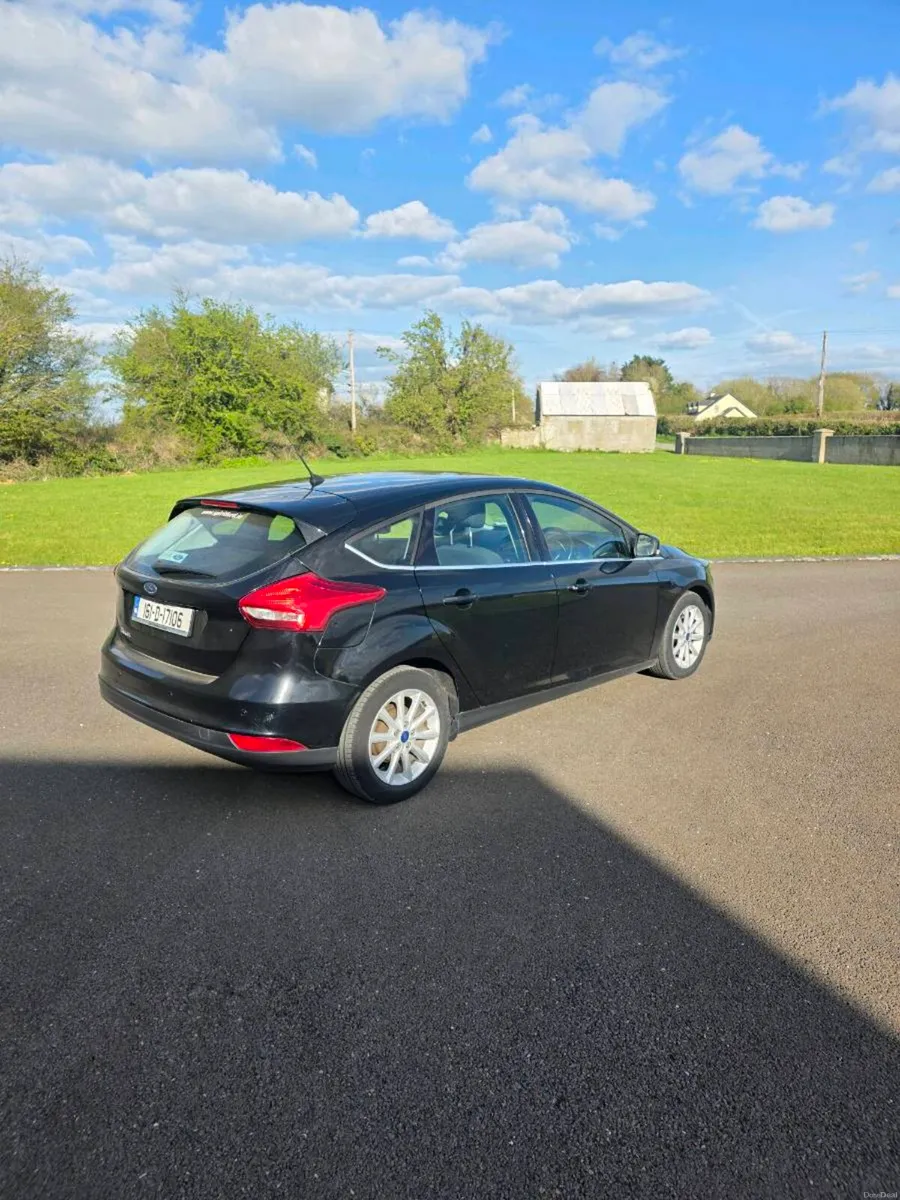 Ford focus *absolutely immaculate* - Image 3