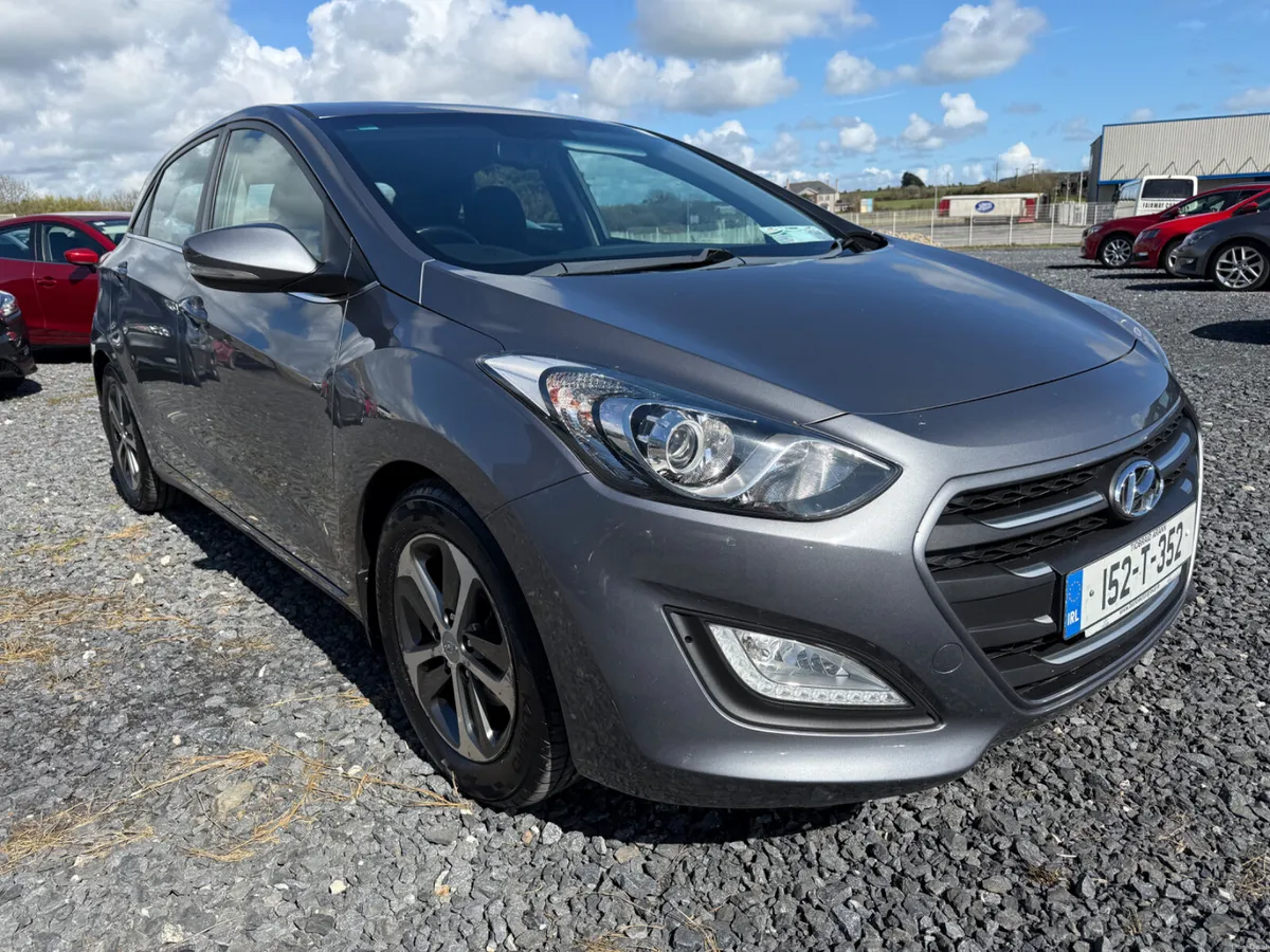 Hyundai i30 2015 - Image 2