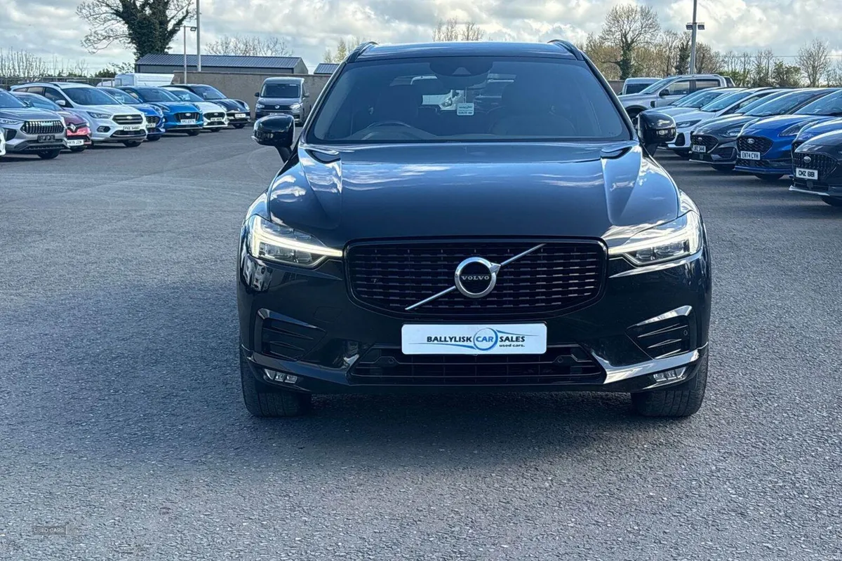 Volvo XC60 2.0 B4D 197PS R-Design MEHV Hybrid Auto - Image 4