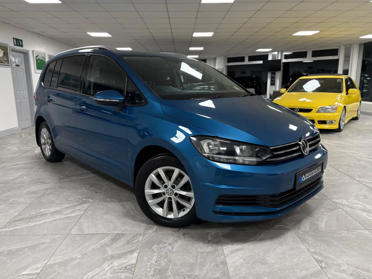 2019 (192)  Volkswagen Touran 7 Seater Comfortline - Image 3