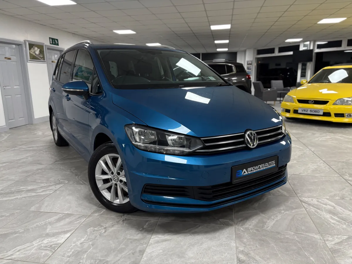 2019 (192)  Volkswagen Touran 7 Seater Comfortline - Image 4