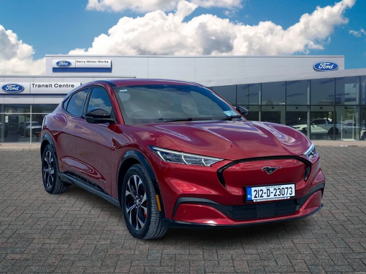 Ford Mustang Mach-E AWD - Image 1