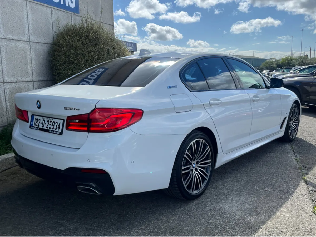 BMW 5-Series 530e M-SPORT AUTOMATIC 2.0 PETROL PLU - Image 4