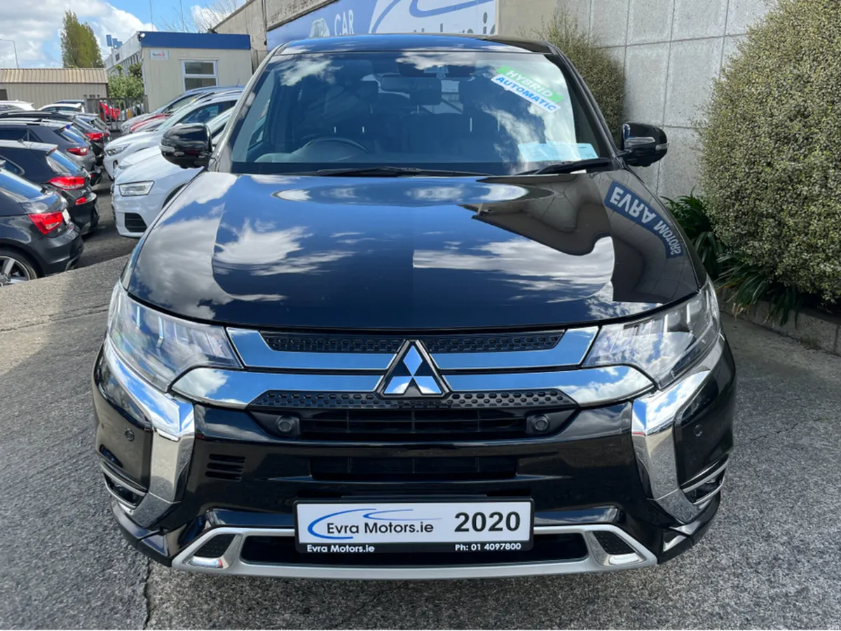 Mitsubishi Outlander G PLUS PACKAGE AUTOMATIC 2.4 - Image 2