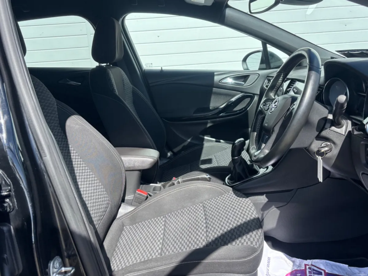 Opel Astra ASTRA+ SRI 1.6 CDTI 110PS 5DR - Image 4