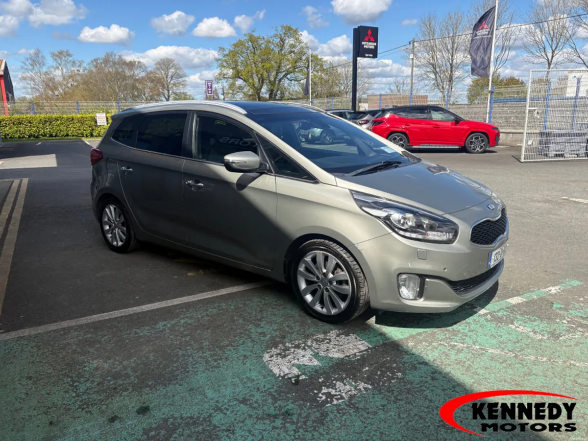 Kia Carens 1.7 PLATINUM 5DR - Image 2
