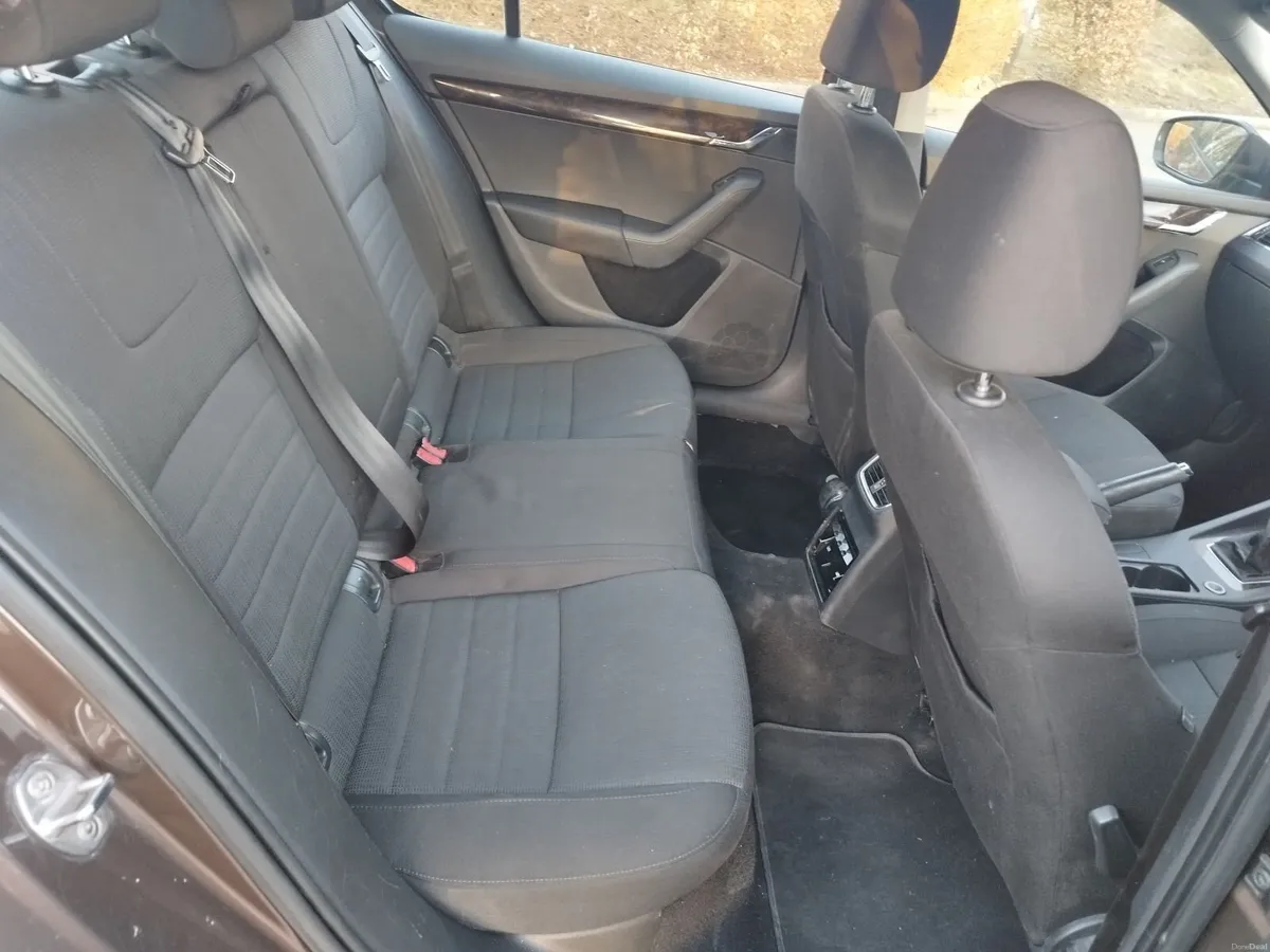 Skoda Octavia 2014 1.6 D - Image 2