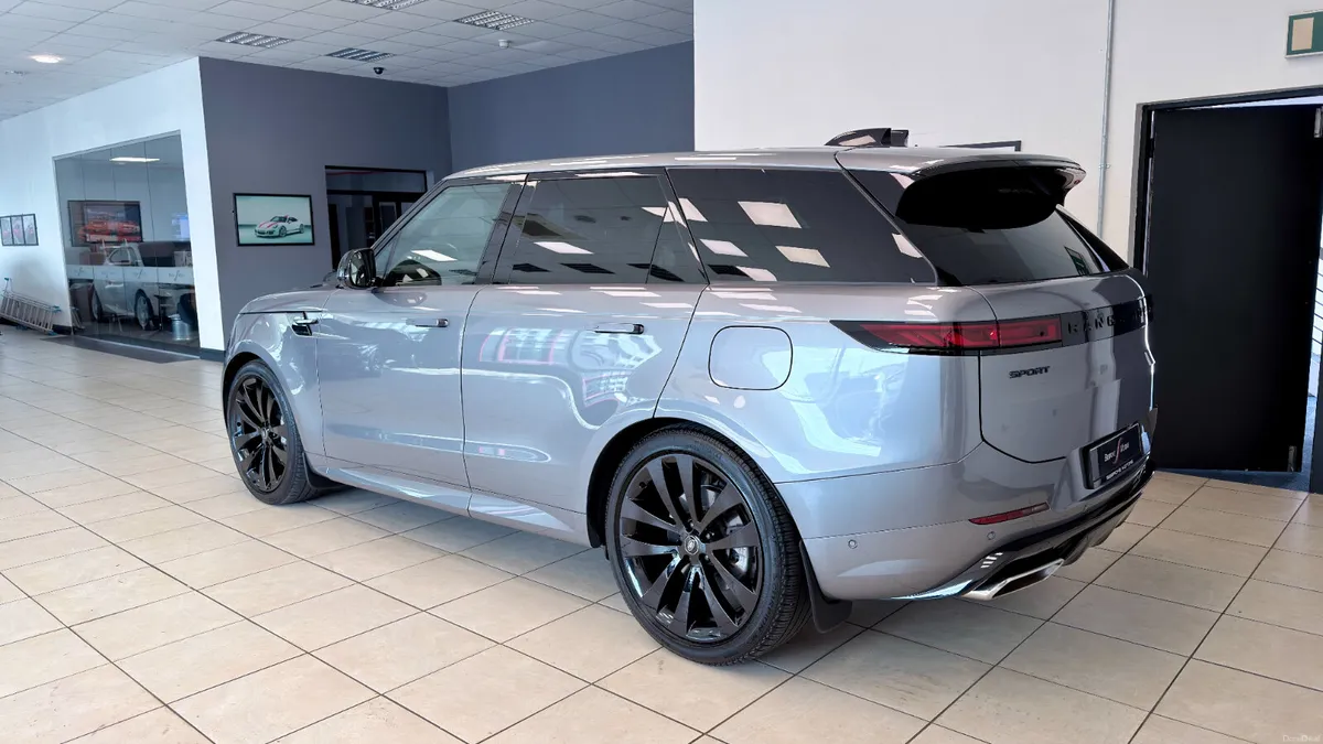 Range Rover Sport P460e Se Dynamic - Image 4