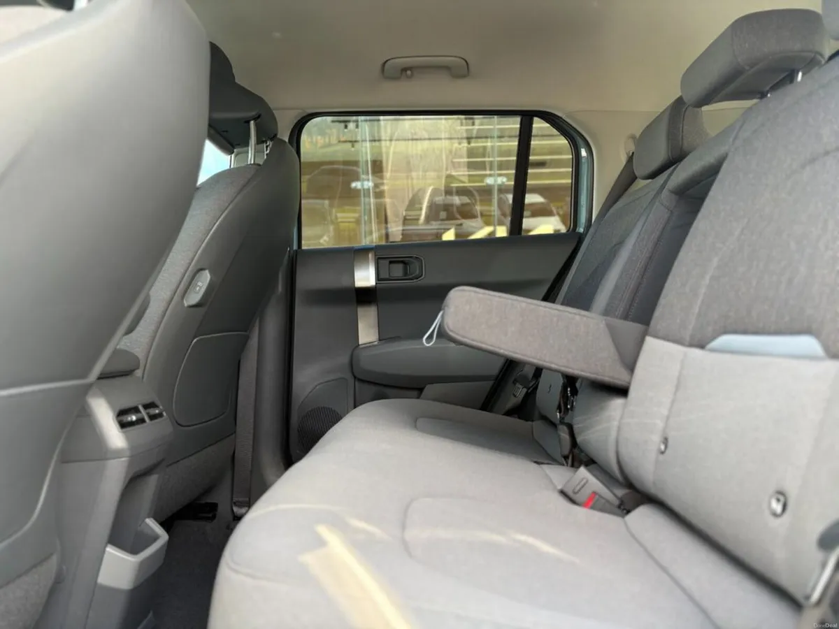 Kia EV3 Earth 2 (436 KM Range) (0% Finance availab - Image 4