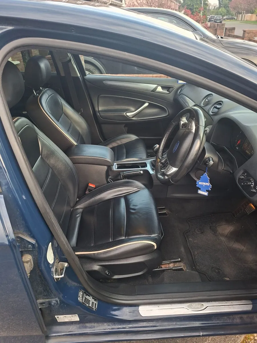 Ford Mondeo 2014 - Image 2