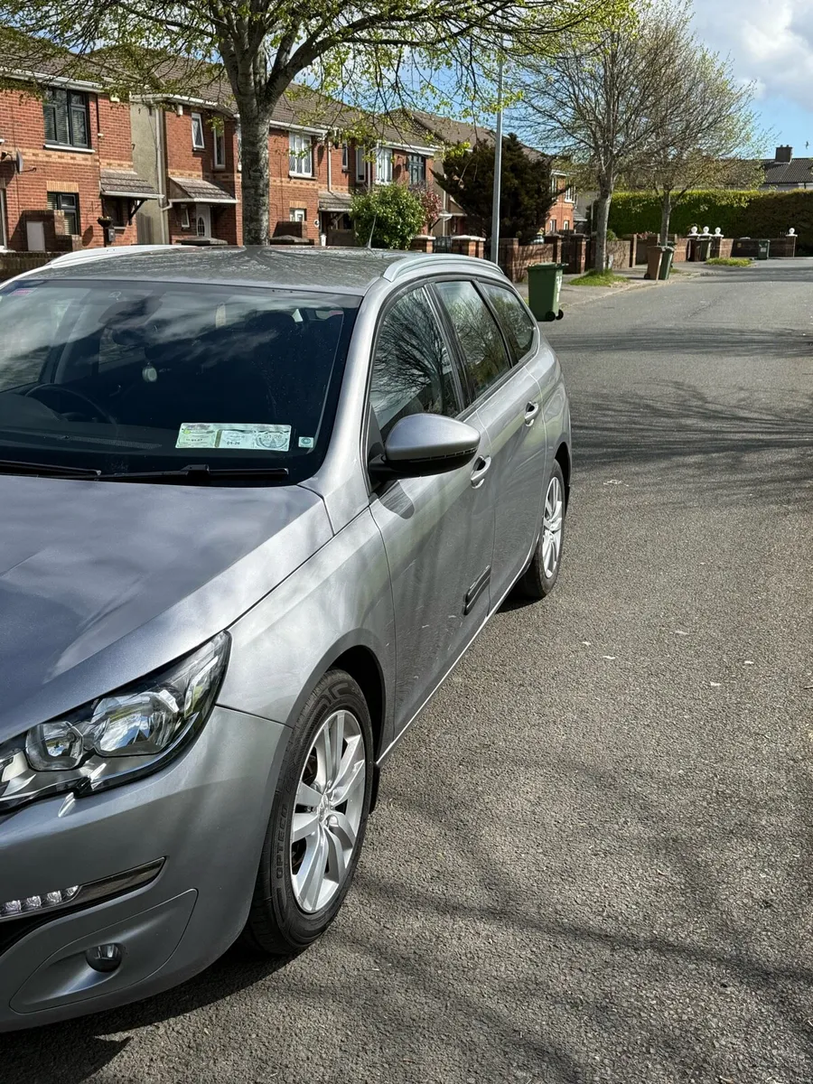 Peugeot 308 1.6 2017 - Image 3