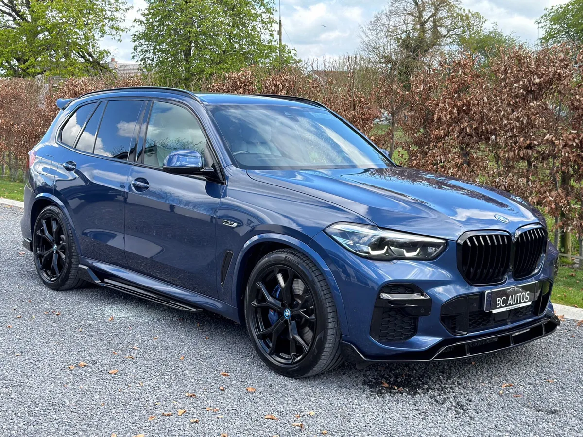 2023 BMW X5 45e M Sport - Image 2