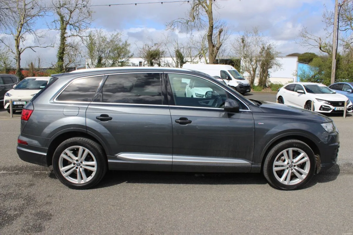 Audi Q7 45 TDI quattro Tiptronic S Line - TENDER 4 - Image 3