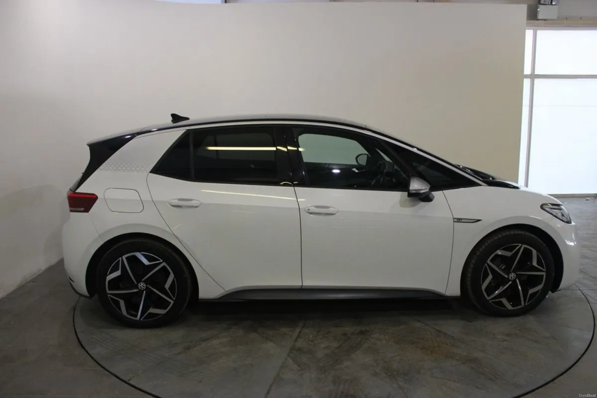 Volkswagen ID.3 1ST Plus Auto Electric - TENDER 2 - Image 3