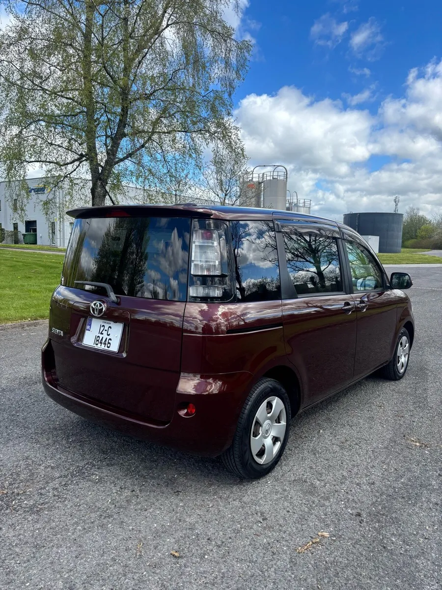 Toyota Sienta 1.5P 7seat AUTOMATIC (New NCT)RevCam - Image 3