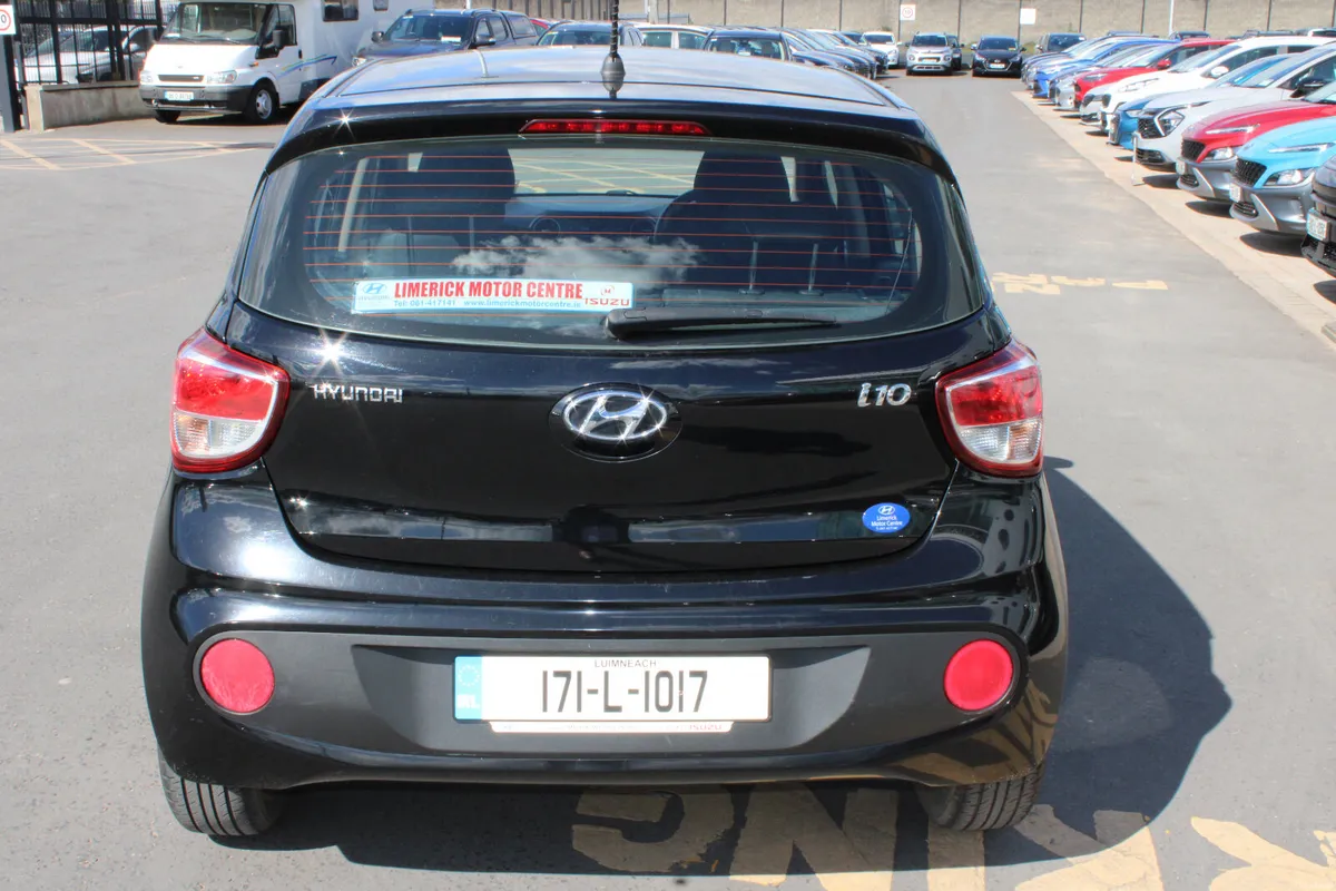 Hyundai i10 2017 - Image 4