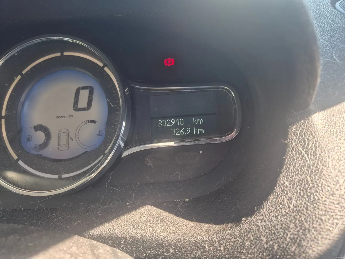 Renault Fluence 2014 - Image 3