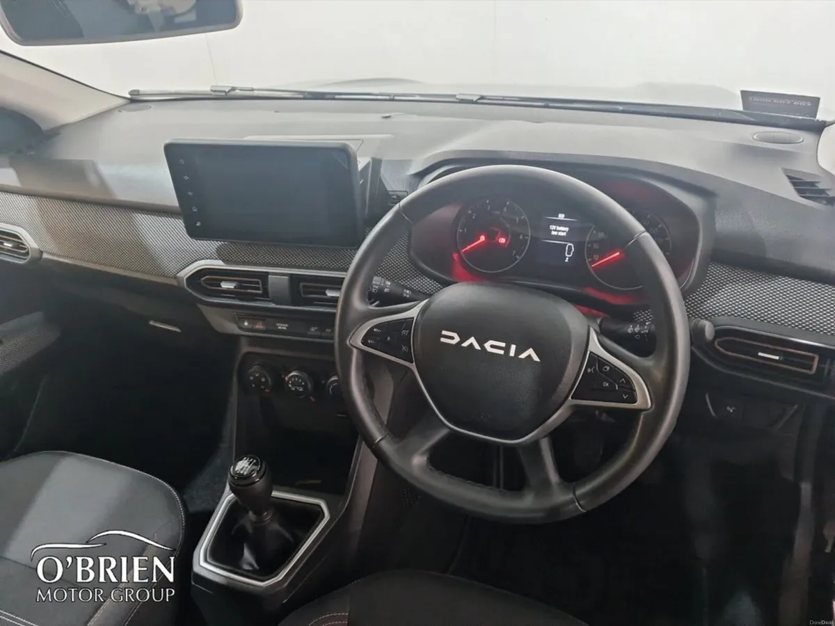 Dacia Sandero Stepway TCe 90 STEPWAY Expression - Image 6