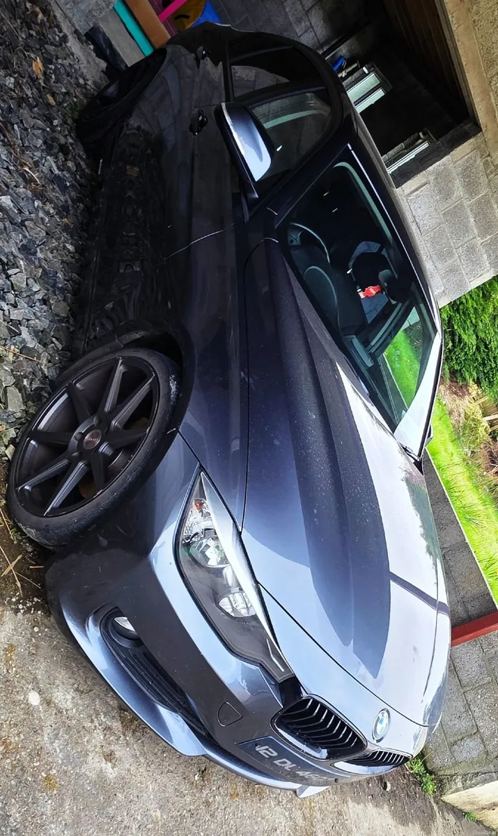 BMW 3-Series 2012 - Image 2