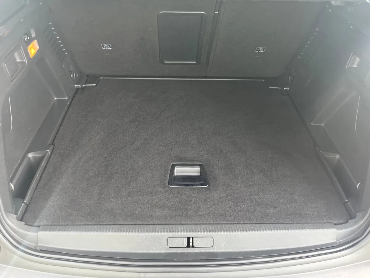 Peugeot 3008 2019 - Image 6