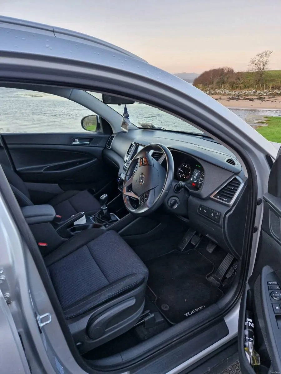 Hyundai Tuscon - Image 4