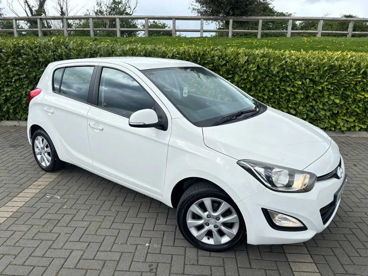 HYUNDAI I20 1.2 PETROL MANUAL NCT 11/26 NEW CHAIN - Image 1